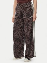 Adidas Spodnie dresowe Adidas Spw Wide Leg Trousers KV0910 Brązowy Loose Fit. Brązowe spodnie dresowe damskie Adidas, bez wzorów, z dresówki. Za 259.99 zł.