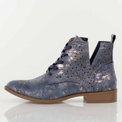 Niebieskie jeans ażurowe botki damskie Jezzi Mam65-112. Niebieskie botki damskie Jezzi, na jesień, w ażurowe wzory, z jeansu, boho, bez obcasa, na obcasie, bez zapięcia. Za 249.00 zł.