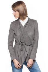 DAMSKI ŻAKIET TOM TAILOR MODERN FAKE SUEDE JACKET. Szare marynarki i żakiety damskie Tom Tailor, bez wzorów, z zamszu, wizytowe, bez kołnierzyka, bez ramiączek. W wyprzedaży za 69.99 zł.