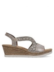 Rieker Sandały 61916-91 Srebrny. Szare sandały damskie Rieker, bez wzorów, z syntetyku, bez obcasa, na koturnie, bez zapięcia. Za 299.99 zł.