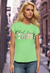 Zielony T-shirt z Napisem z Motywem Kawy Dimrrue. Zielone t-shirty damskie Born2be, uniwersalny, bez wzorów, z tkaniny, eleganckie, bez kołnierzyka, bez ramiączek. Za 39.99 zł.