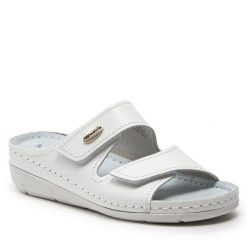 Klapki Tamaris. Białe klapki damskie Tamaris, bez wzorów, bez obcasa, bez zapięcia. Za 199.99 zł.