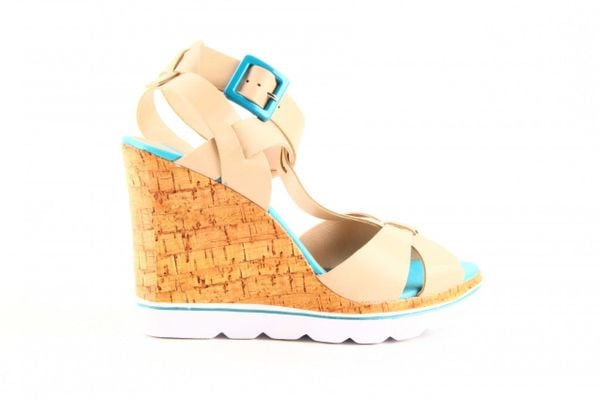 Sandały Dijean 457 721 At. Blush. Bg Oce, Beż, Skóra ekologiczna - 39. Brązowe sandały damskie Dijean, bez wzorów, ze skóry ekologicznej, bez obcasa, na koturnie, bez zapięcia. W wyprzedaży za 26.10 zł.