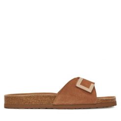 Klapki Lasocki. Brązowe klapki damskie Lasocki, bez wzorów, bez obcasa, bez zapięcia. Za 119.99 zł.