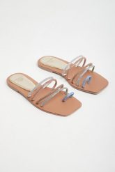 Klapki damskie TWINSET U&B. Klapki damskie Twinset U&B, bez wzorów, bez obcasa, bez zapięcia. Za 519.00 zł.
