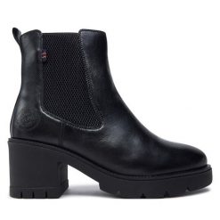Botki s.Oliver. Czarne botki damskie S.Oliver, bez wzorów, bez obcasa, na słupku, bez zapięcia. Za 379.99 zł.