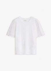 T-shirt z miękkiej mieszanki wiskozy z ażurowym haftem. Białe t-shirty damskie bonprix, w ażurowe wzory, z wiskozy, bez kołnierzyka, bez ramiączek. Za 54.99 zł.