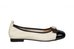 Baleriny Loretta Vitale W5324 Beige, Beżowy, Skóra naturalna - 39. Brązowe balerinki damskie Loretta Vitale, bez wzorów, ze skóry, eleganckie, bez obcasa, bez zapięcia. W wyprzedaży za 206.10 zł.