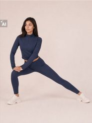 Legginsy sportowe z przeszyciami - granatowy. Niebieskie legginsy damskie Sinsay, bez wzorów. Za 39.99 zł.