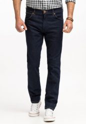 WRANGLER GREENSBORO MĘSKIE SPODNIE JEANSOWE JEANSY DŻINSY RINSE BLUE W15QSQX36 112142833. Niebieskie jeansy męskie Wrangler, z jeansu. Za 229.99 zł.