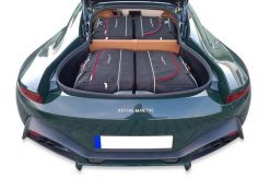 Aston Martin Vantage 2017+ Torby Do Bagażnika 4 Szt. Czarne torby podróżne damskie KJUST, bez wzorów, z kauczuku. Za 998.00 zł.