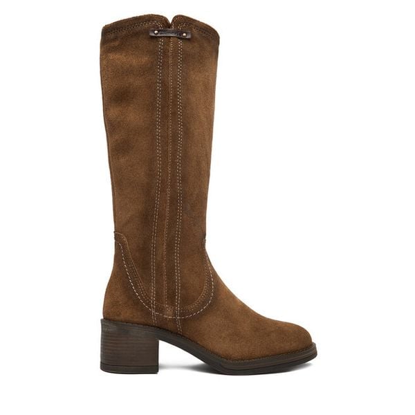 Kozaki Tamaris. Brązowe kozaki damskie Tamaris, bez wzorów, bez obcasa, na słupku, bez zapięcia. Za 419.99 zł.