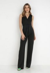 Czarny Kombinezon Chionadina. Czarne sukienki damskie Born2be, l, bez wzorów, eleganckie, bez kołnierzyka, bez ramiączek, maxi, kopertowe. Za 149.99 zł.