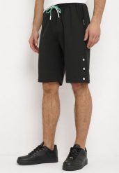 Czarne Dresowe Szorty ze Sznurkiem w Pasie i Metalicznymi Napami Tharnni. Czarne szorty męskie Born2be, bez wzorów, z dresówki, eleganckie. Za 34.99 zł.
