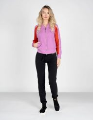Invicta Bluza "Full-Zip" | 4454275 | Kobieta | Czerwony, Różowy. Czerwone bluzy damskie Invicta, xs, z aplikacjami, z bawełny, bez ramiączek, bez kaptura. W wyprzedaży za 219.00 zł.