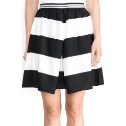 Armani Exchange Spódnica Czarny Biały. Białe spódnice damskie Armani Exchange, xs, bez wzorów, z materiału. Za 714.95 zł.