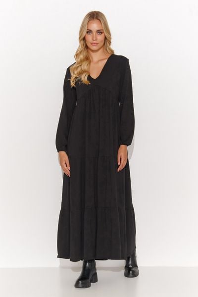 Czarna Luźna Sukienka Oversize. Czarne sukienki damskie Makadamia, s, bez wzorów, z bawełny, bez kołnierzyka, bez ramiączek, oversize. Za 289.90 zł.