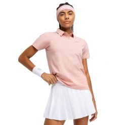 Damska tenisowa koszulka polo pique sport.tennis Siroko Court Pink. Czerwone bluzki damskie SIROKO, bez wzorów, klasyczne, bez kołnierzyka, bez ramiączek. Za 211.00 zł.
