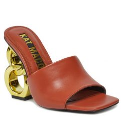 Klapki Kat Maconie. Brązowe klapki damskie Kat Maconie, bez wzorów, bez obcasa, bez zapięcia. Za 1,519.00 zł.