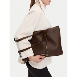 Torebka GINO ROSSI. Brązowe shopperki damskie Gino Rossi, bez wzorów, bez dodatków. Za 259.99 zł.