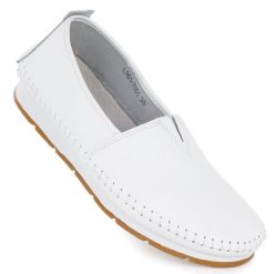 Skórzane półbuty damskie wsuwane białe S.Barski LR61-7051. Białe półbuty damskie S.BARSKI, bez wzorów, ze skóry, bez obcasa, bez zapięcia. Za 179.99 zł.