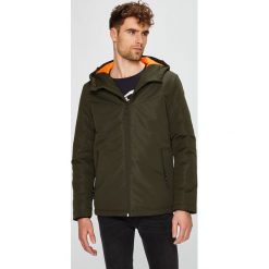 Jack & Jones - Kurtka. Zielone kurtki męskie Jack & Jones, l, bez wzorów, z poliesteru, z kapturem. W wyprzedaży za 169.90 zł.