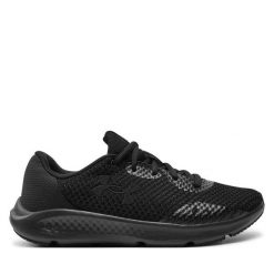 Buty do biegania Under Armour. Czarne obuwie sportowe damskie Under Armour, bez wzorów, bez zapięcia, do biegania. Za 279.99 zł.