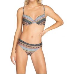Góra od bikini Protest Royand 19. Czarne bikini Protest, bez wzorów, z elastanu. Za 89.00 zł.
