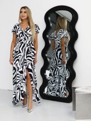 Sukienka Model Soe Zebra - Jersa. Sukienki damskie Jersa, l, bez wzorów, z elastanu, eleganckie, bez kołnierzyka, plus size, bez ramiączek. Za 668.78 zł.
