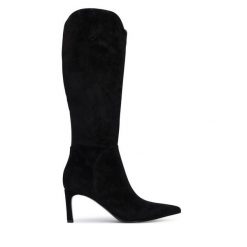 Kozaki Guess. Czarne kozaki damskie Guess, z aplikacjami, bez obcasa, na szpilce, bez zapięcia. Za 1,019.00 zł.