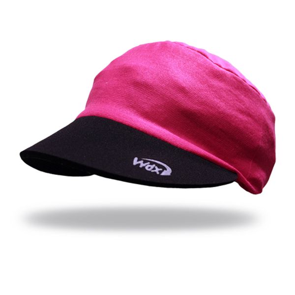 Czapka Wind x-treme Coolcap. Czerwone czapki męskie WIND X-TREME, bez wzorów, z neoprenu. Za 197.50 zł.