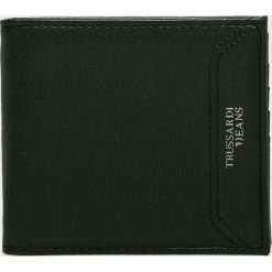Trussardi Jeans - Portfel. Czarne portfele męskie TRUSSARDI JEANS, bez wzorów, z jeansu. W wyprzedaży za 199.90 zł.