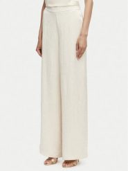 Guess Spodnie materiałowe W6GB2 8W2103 Beżowy jasny Wide Leg. Brązowe spodnie materiałowe damskie Guess, z aplikacjami, z materiału. Za 474.99 zł.