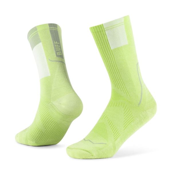 Skarpety BUFF Coolnet Crew. Zielone skarpetki damskie Buff, bez wzorów, z elastanu. Za 119.99 zł.