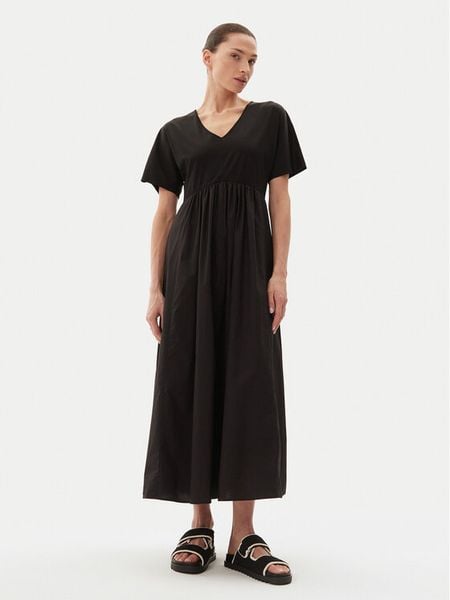 Weekend Max Mara Sukienka codzienna Brozno 2515621082 Czarny Relaxed Fit. Czarne sukienki damskie Weekend Max Mara, na co dzień, l, bez wzorów, z bawełny, bez kołnierzyka, bez ramiączek, proste. Za 539.99 zł.