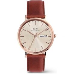 Daniel Wellington Mężczyźni zegarek Daniel Wellington Classic Day Display srebrny - stal nierdzewna i skóra Zegarki męskie 1 ct Męskie. Szare zegarki męskie Daniel Wellington, bez wzorów, z materiału, srebrne. Za 798.99 zł.