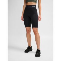 Szorty damskie Hummel hmlclea cycling. Czarne obuwie sportowe damskie Hummel, bez wzorów, bez zapięcia, na fitness i siłownię. Za 135.50 zł.