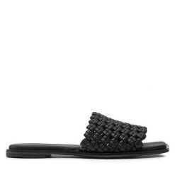 Klapki Calvin Klein. Czarne klapki damskie Calvin Klein, bez wzorów, bez obcasa, bez zapięcia. Za 399.99 zł.