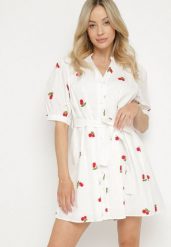 Biała Bawełniana Sukienka Koszulowa Zdobiona Haftem w Wisienki Delarmira. Białe sukienki damskie Born2be, na co dzień, l, z aplikacjami, z bawełny, eleganckie, bez kołnierzyka, bez ramiączek, mini, koszulowe. Za 169.99 zł.