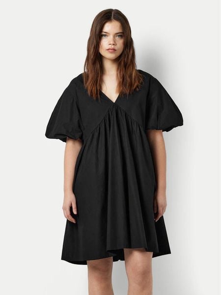 Noisy May Sukienka letnia Chiara 27030317 Czarny Loose Fit. Czarne sukienki damskie Noisy May, na lato, xs, bez wzorów, z bawełny, bez kołnierzyka, bez ramiączek. Za 119.99 zł.