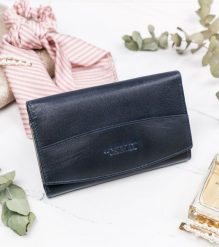 4U Cavaldi Skórzany portfel damski marki Cavaldi, zapinany na zatrzask Nie dotyczy. Portfele damskie 4U Cavaldi. Za 129.00 zł.