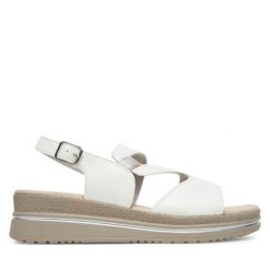 Sandały Clara Barson. Białe sandały damskie Clara Barson, bez wzorów, bez obcasa, na koturnie, bez zapięcia. Za 119.99 zł.