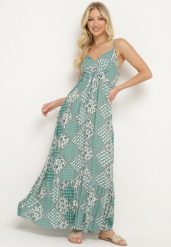 Zielona Wiskozowa Sukienka z Kopertowym Dekoltem i Gumką w Talii w Stylu Boho Verfalia. Zielone sukienki damskie Born2be, na lato, m, bez wzorów, z tkaniny, boho, bez kołnierzyka, bez ramiączek, maxi, kopertowe. Za 64.99 zł.