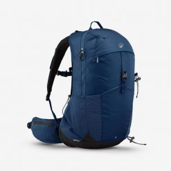 Plecak turystyczny Quechua MH500 25 l. Niebieskie plecaki męskie QUECHUA, bez wzorów, sportowe. Za 229.99 zł.