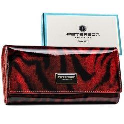 Lakierowany, czerwony portfel damski ze skóry naturalnej i ekologicznej w zwierzęcy wzór PTN PS401-TDS Peterson. Czerwone portfele damskie Peterson, z lakierowanej skóry. Za 119.99 zł.