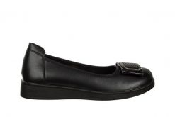 Baleriny Loretta Vitale W9918A Black 514268, Czarny, Skóra naturalna - 41. Czarne balerinki damskie Loretta Vitale, bez wzorów, ze skóry, z okrągłym noskiem, bez obcasa, bez zapięcia. W wyprzedaży za 224.99 zł.
