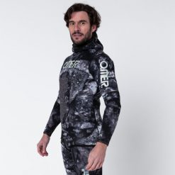 Kurtka do łowiectwa podwodnego Omer Blackstone z neoprenu 5 mm. Kurtki męskie OMER, s, bez wzorów, z neoprenu, sportowe, bez kaptura. W wyprzedaży za 499.99 zł.
