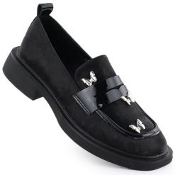 Półbuty damskie lordsy z motylkami czarne Potocki SZ12650. Czarne półbuty damskie z aplikacjami, ze skóry, bez obcasa, bez zapięcia. Za 228.69 zł.