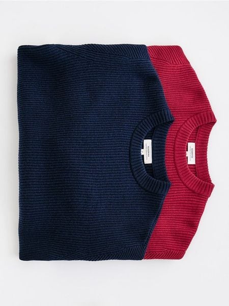 Sweter z wełną - granatowy. Niebieskie swetry męskie Reserved, l, bez wzorów, z dzianiny, bez kołnierzyka, bez ramiączek. Za 199.99 zł.