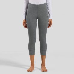 Legginsy damskie Odlo BL BOTTOM 3/4 ACTIVE WARM ECO. Szare legginsy damskie ODLO, bez wzorów, z materiału. Za 249.99 zł.